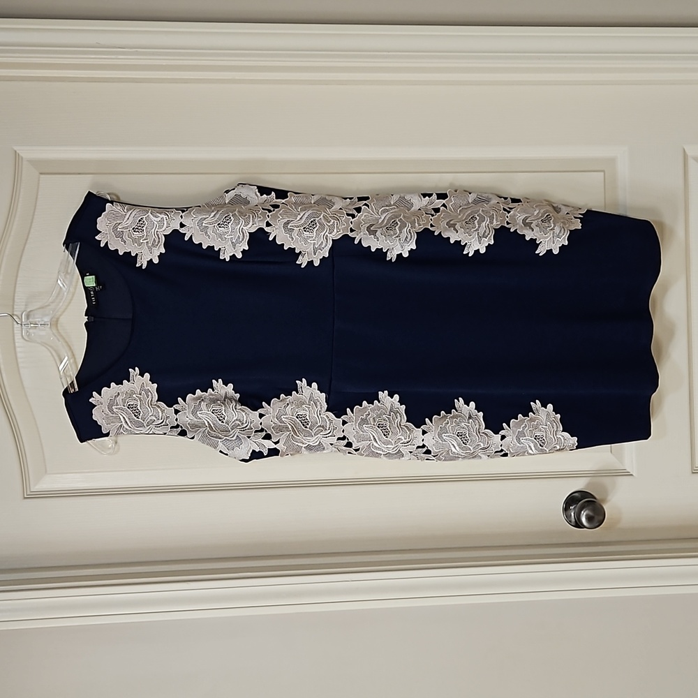 Dress - Navy/Cream